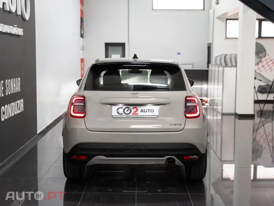 Fiat 600 1.2 Hybrid Icon