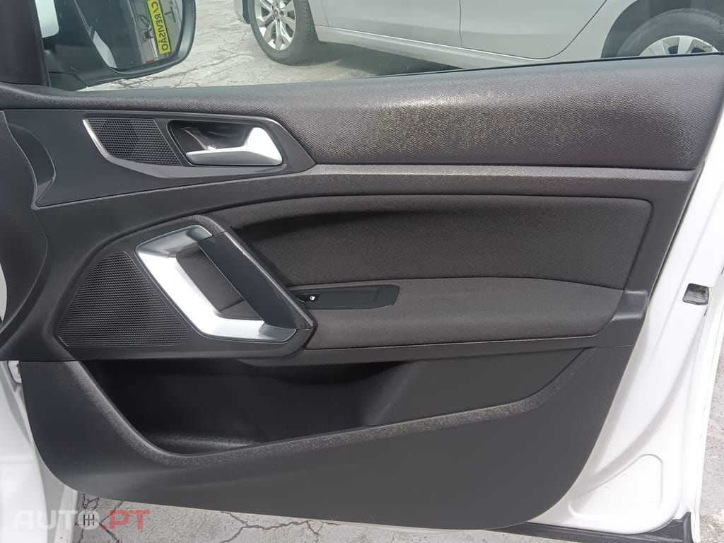 Peugeot 308 1.6 BlueHDi Active