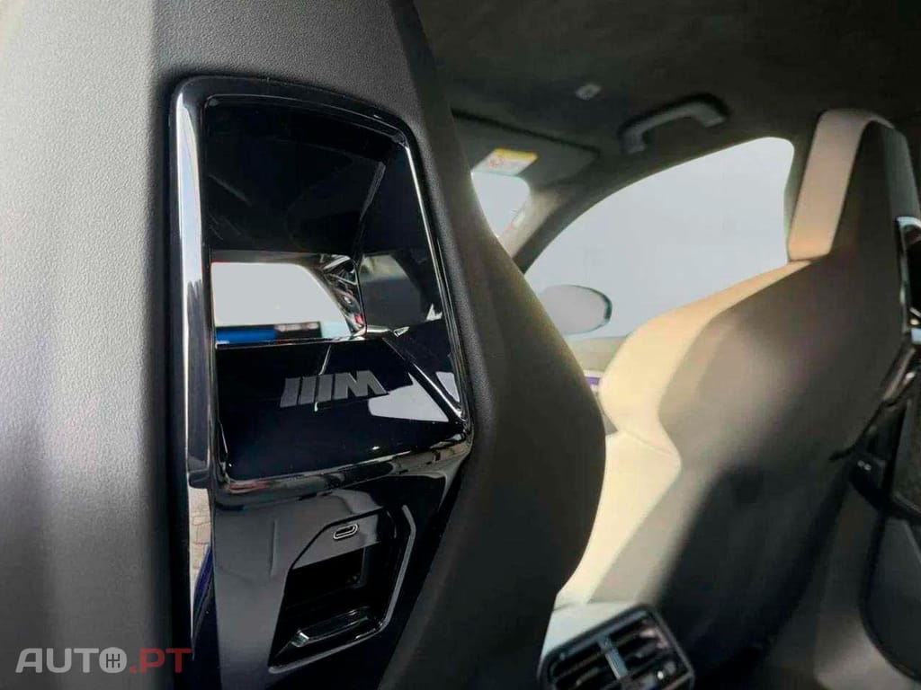 BMW M5 CARBON + CERAMIC