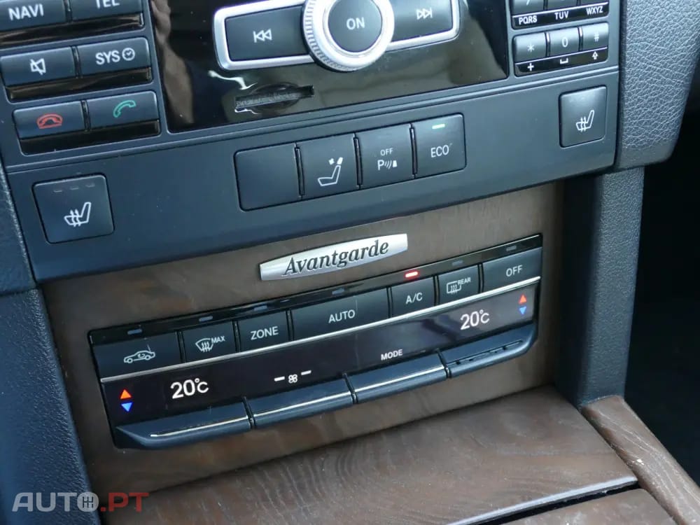 Mercedes-Benz E 220 CDi Avantgarde BE Auto.