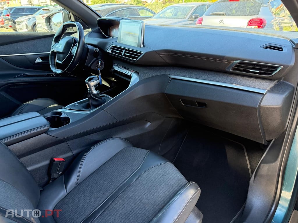 Peugeot 5008 1.5 BlueHDi GT Line