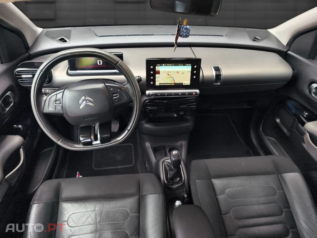Citroen C4 Cactus 1.6 BlueHDi Shine