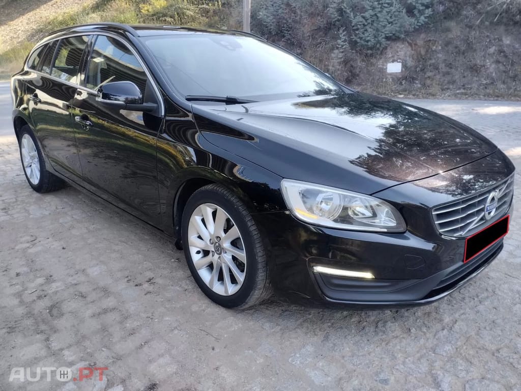 Volvo V60 2.0 D4 Momentum Eco Geartronic