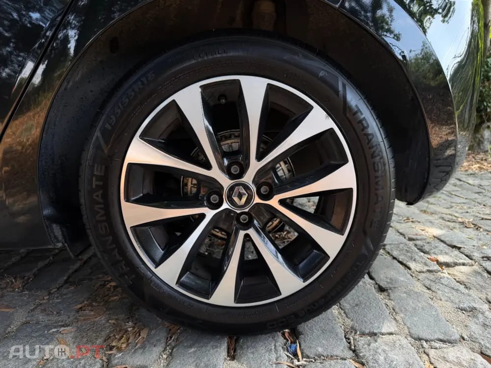 Renault Clio 1.0 TCe Intens Bi-Fuel