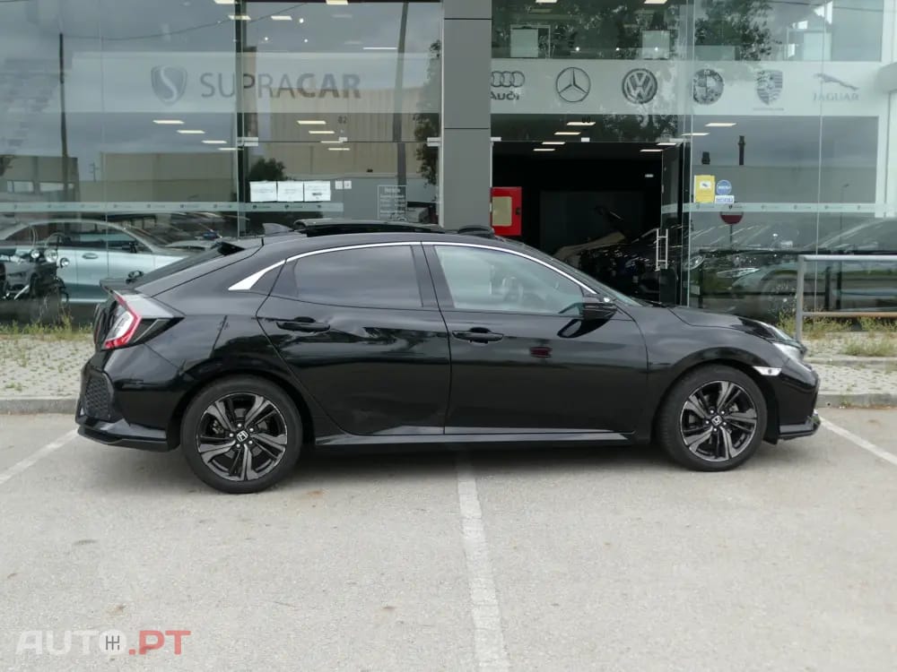 Honda Civic 1.6 i-DTEC Executive Premium 9AT