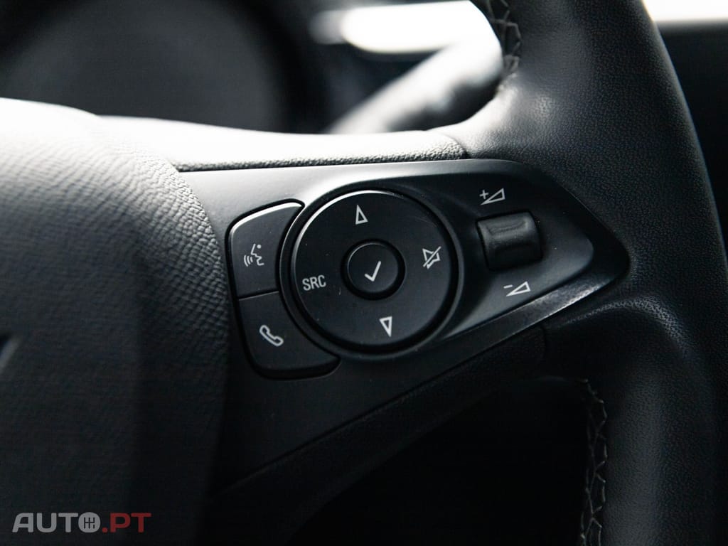 Opel Corsa 1.2 Business Edition — fotografia 30