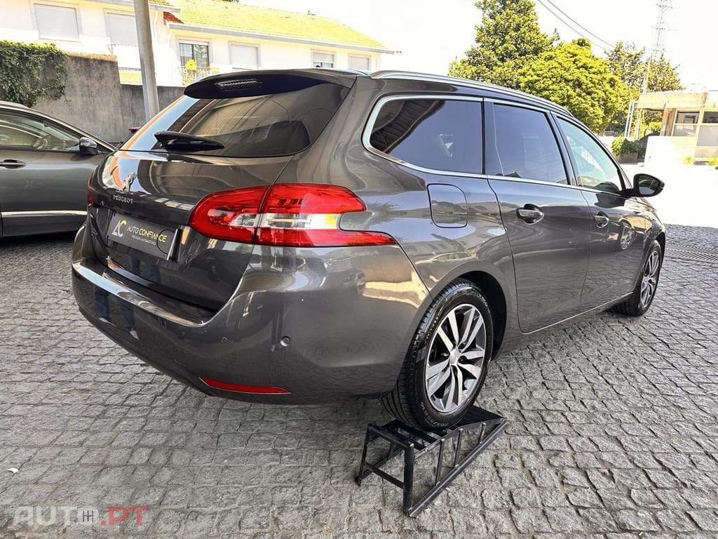 Peugeot 308 SW 1.2 PureTech Allure
