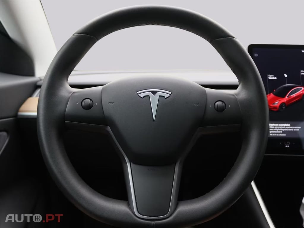 Tesla Model 3 Standard RWD I.V.A DEDUTÍVEL