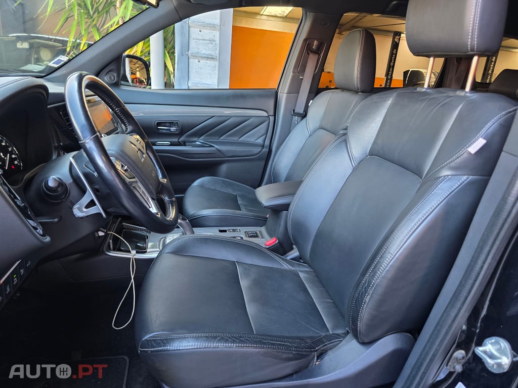 Mitsubishi Outlander 2.4 PHEV Sport Edition