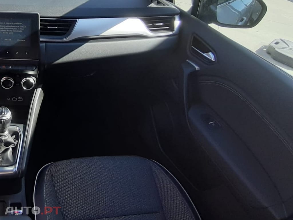 Renault Captur Techno TCE 90
