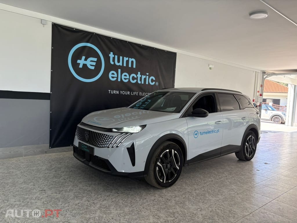 Peugeot E-5008 73 kWh Allure