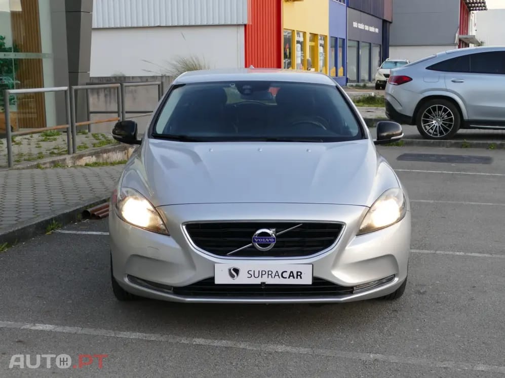 Volvo V40 1.6 D2 Momentum
