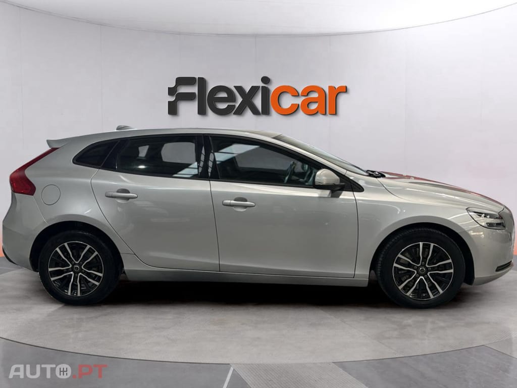 Volvo V40 2.0 D3 Momentum
