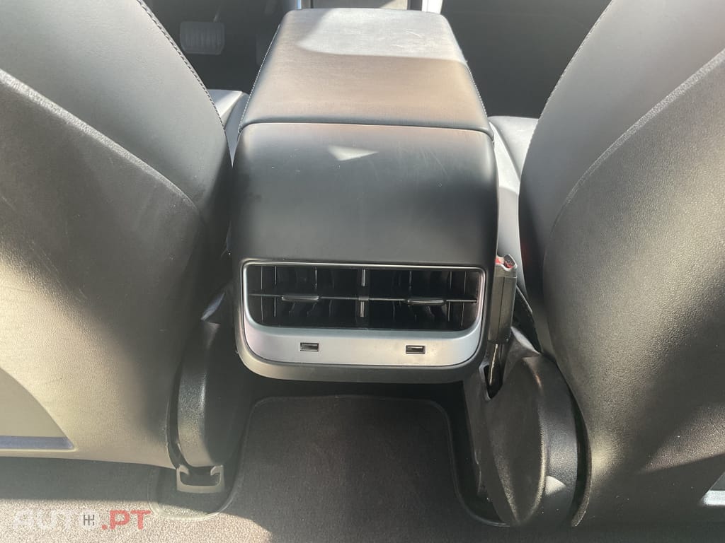 Tesla Model 3 Standard RWD Plus