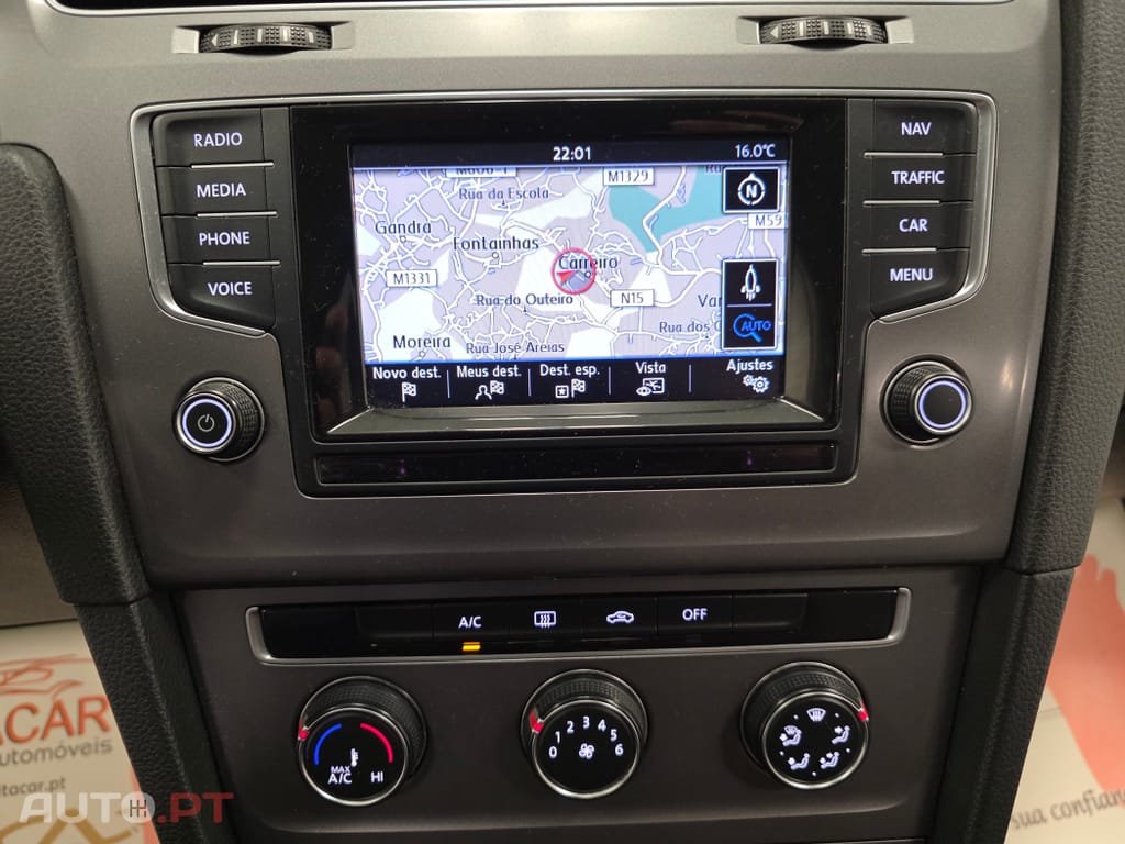 Volkswagen Golf 1.6 HDI CONFORTLINE