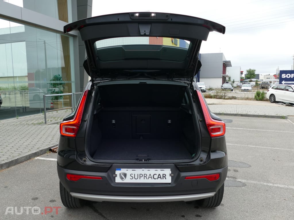 Volvo XC40 1.5 T4 PHEV Inscription Expression
