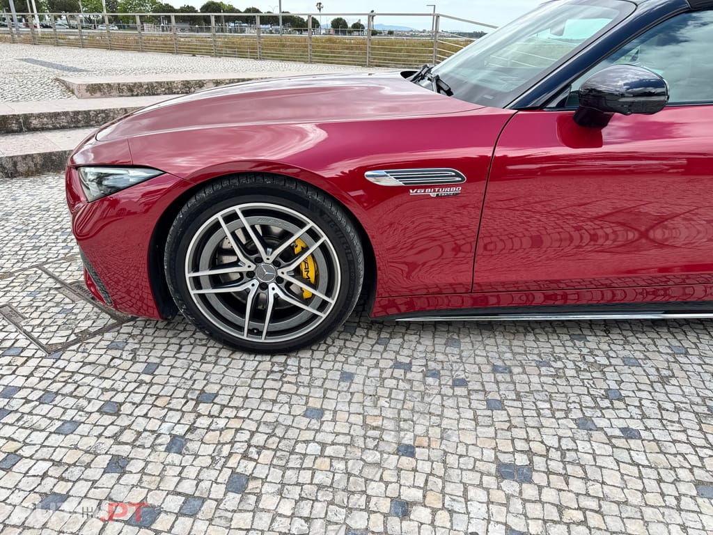 Mercedes-Benz SL 63 AMG 4MATIC+