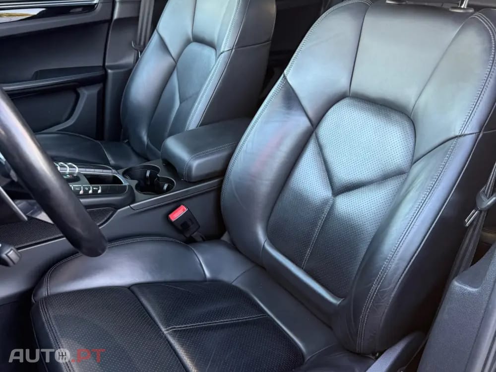 Porsche Macan S