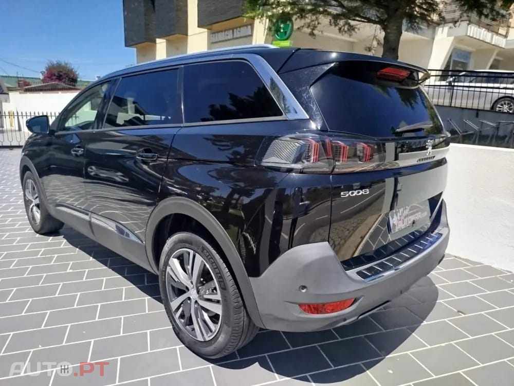 Peugeot 5008 1.2 PureTech Allure Pack