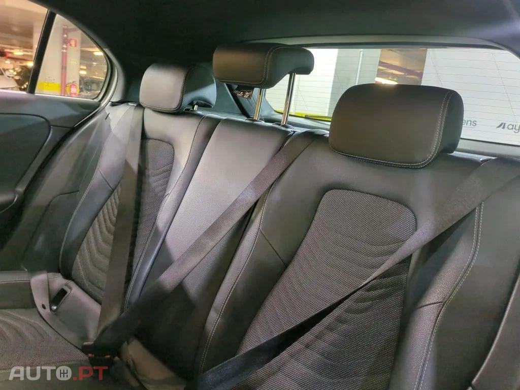 Mercedes-Benz A 250 e Style Plus