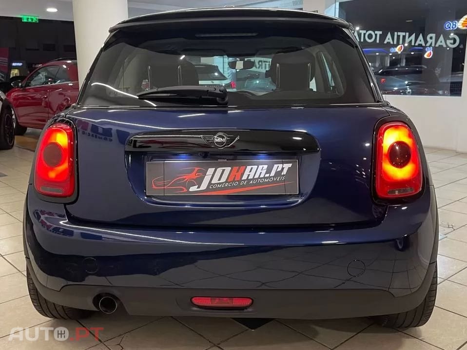 MINI One D BLACK DETAILS