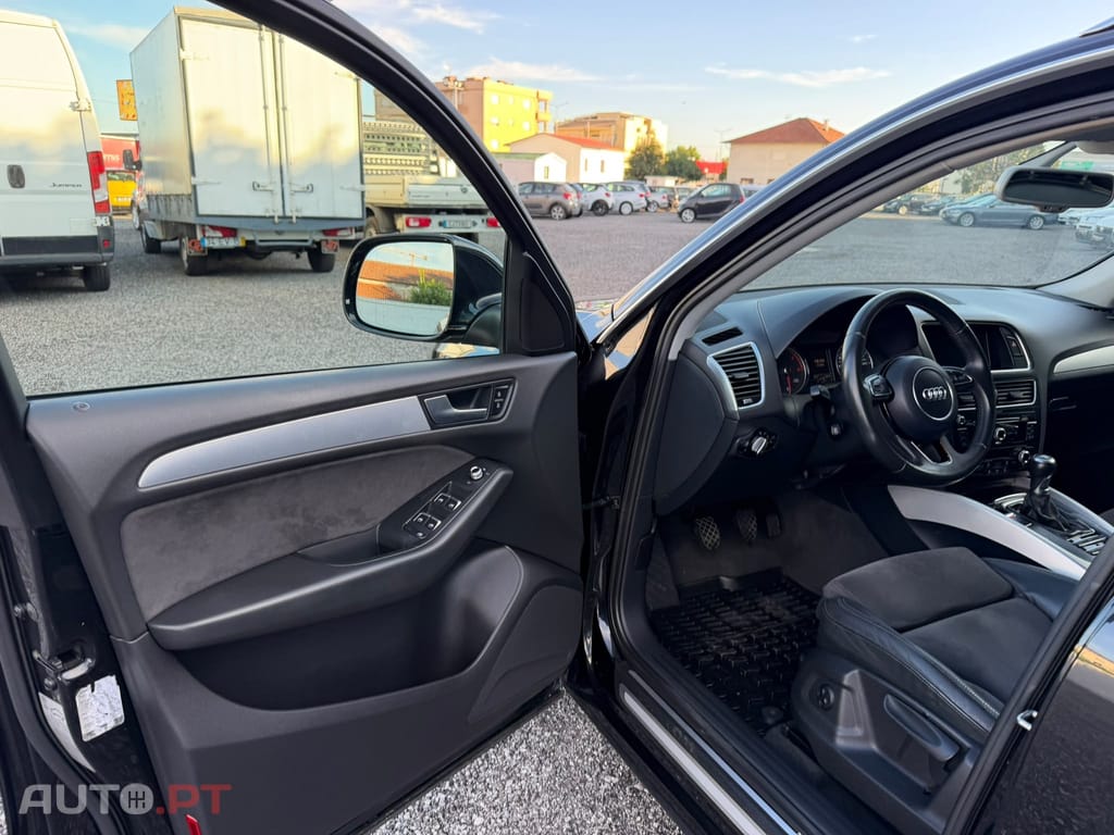 Audi Q5 2.0 TDi Business Line S-line — fotografia 13