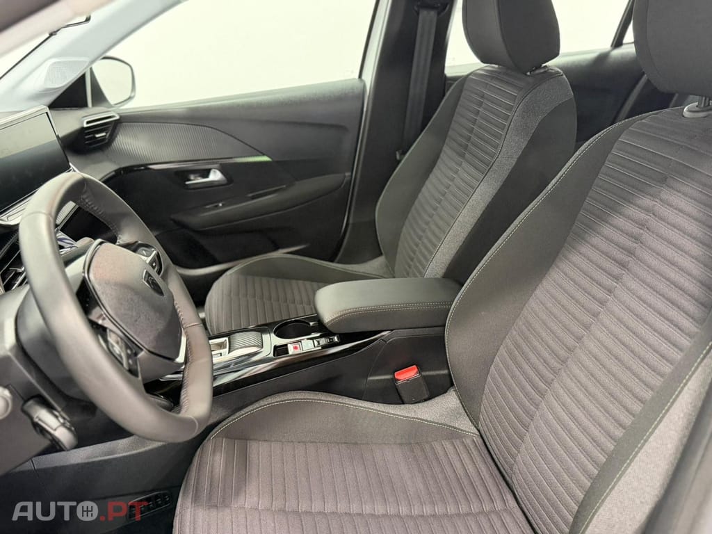 Peugeot E-208 50 kWh Active Pack