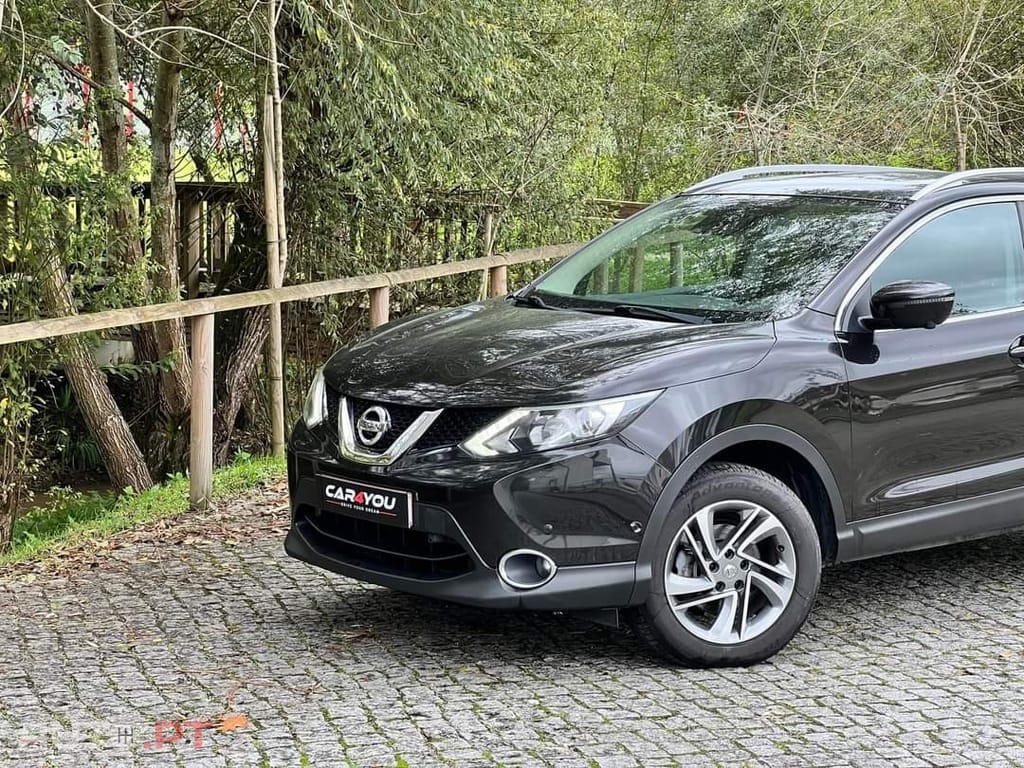 Nissan Qashqai 1.5 dCi Tekna Premium Pele