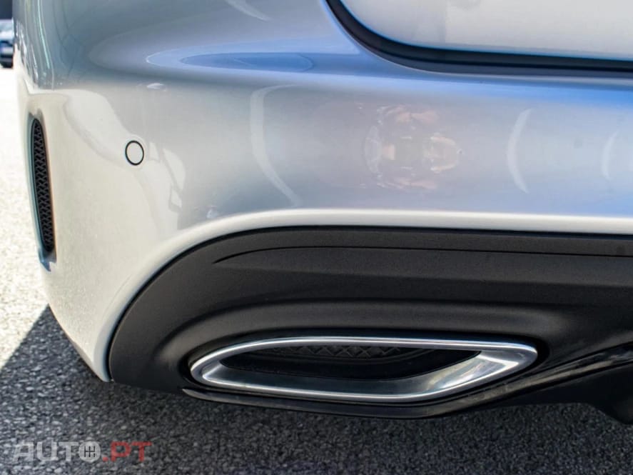 Mercedes-Benz C 300 de AMG Line Night Edition Station