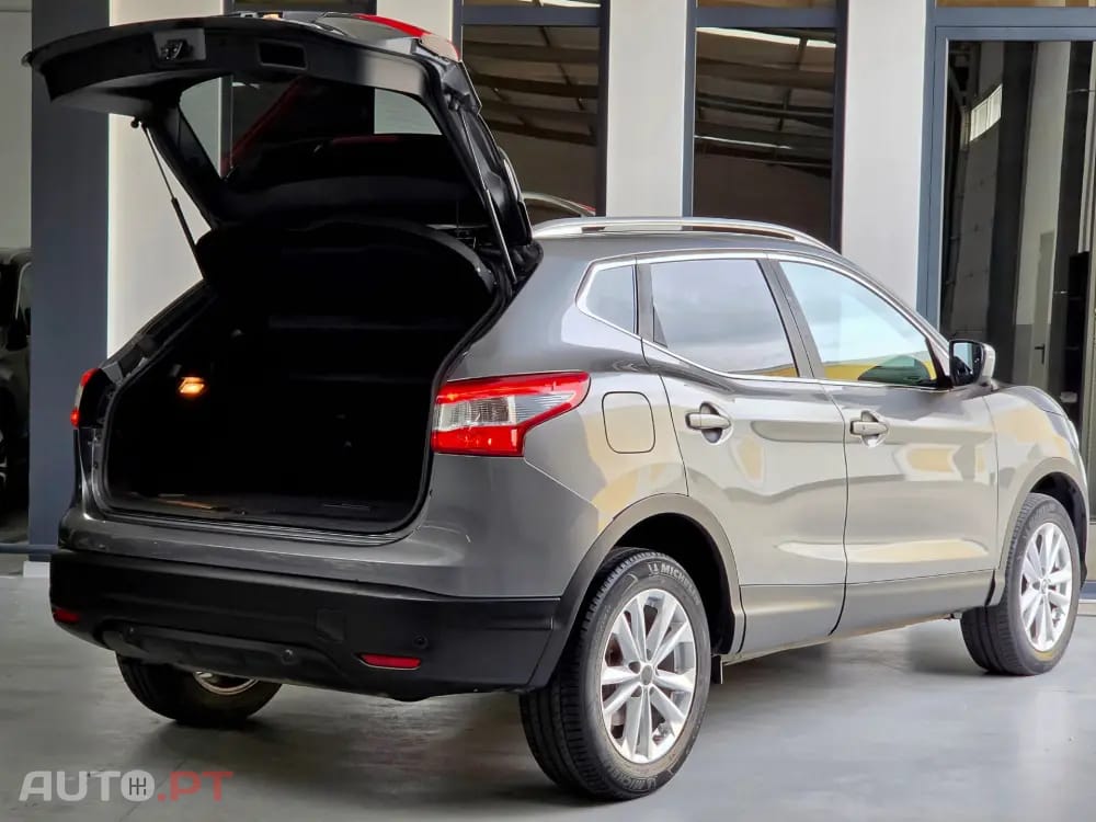 Nissan Qashqai 1.2 DIG-T Tekna