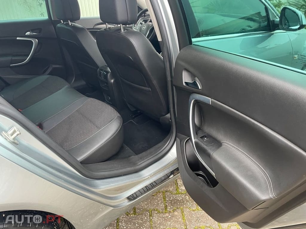 Opel Insignia 2.0 CDTi Selection S/S