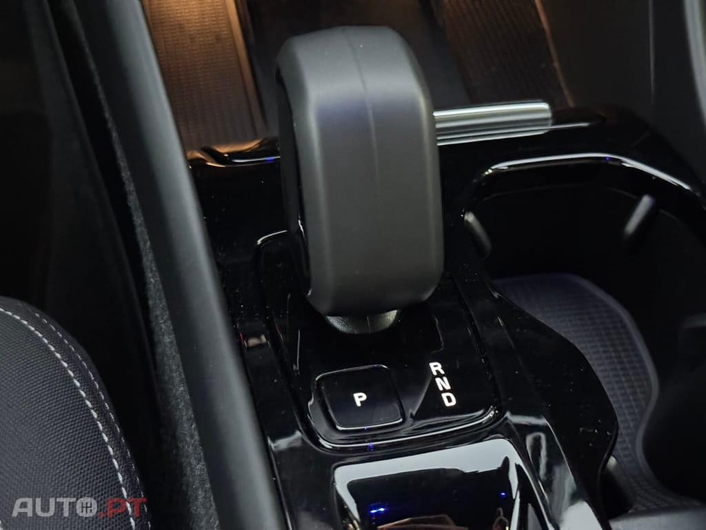 Volvo XC40 1.5 T4 PHEV Plus Dark