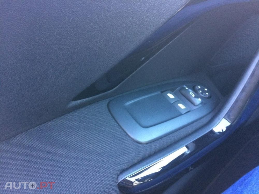 Peugeot 208 1.2 PureTech Allure