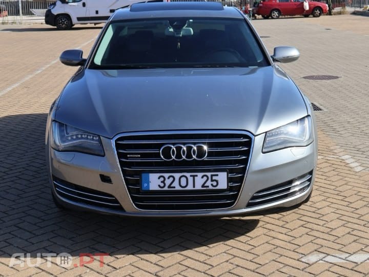 Audi A8 3.0 TDi V6 quattro
