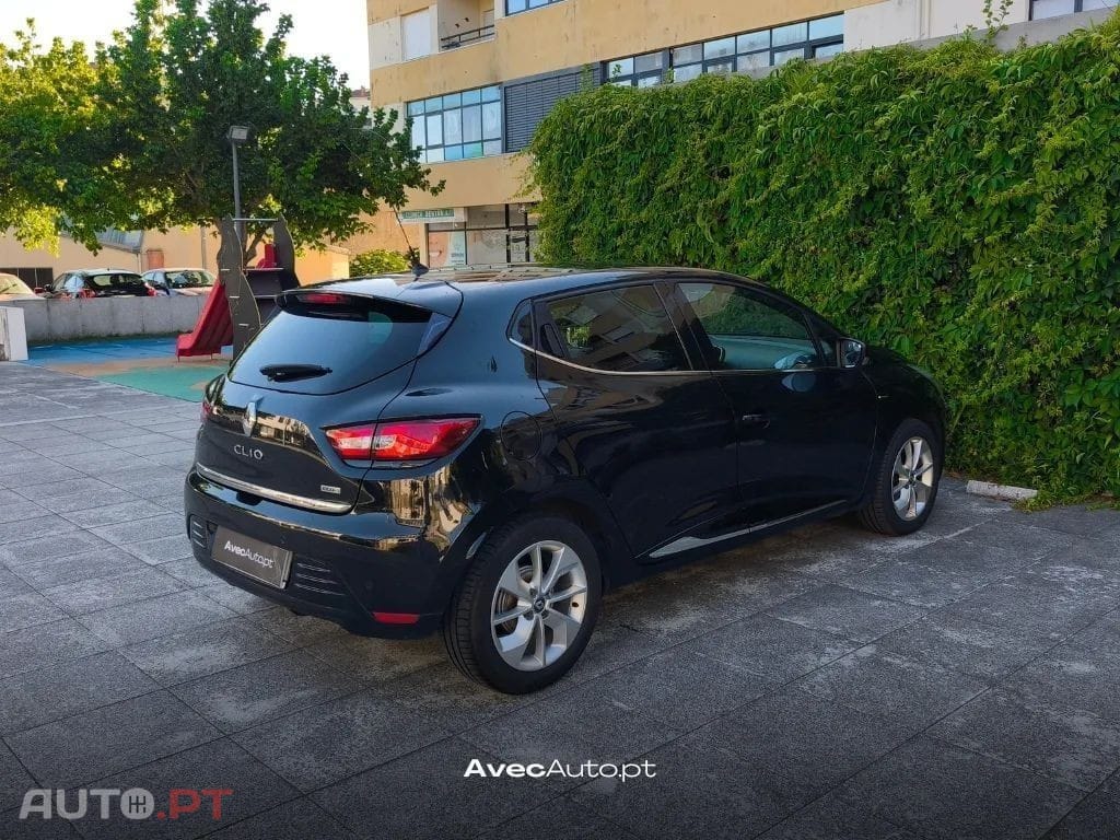 Renault Clio (Energy) TCe 90 Start & Stop LIMITED