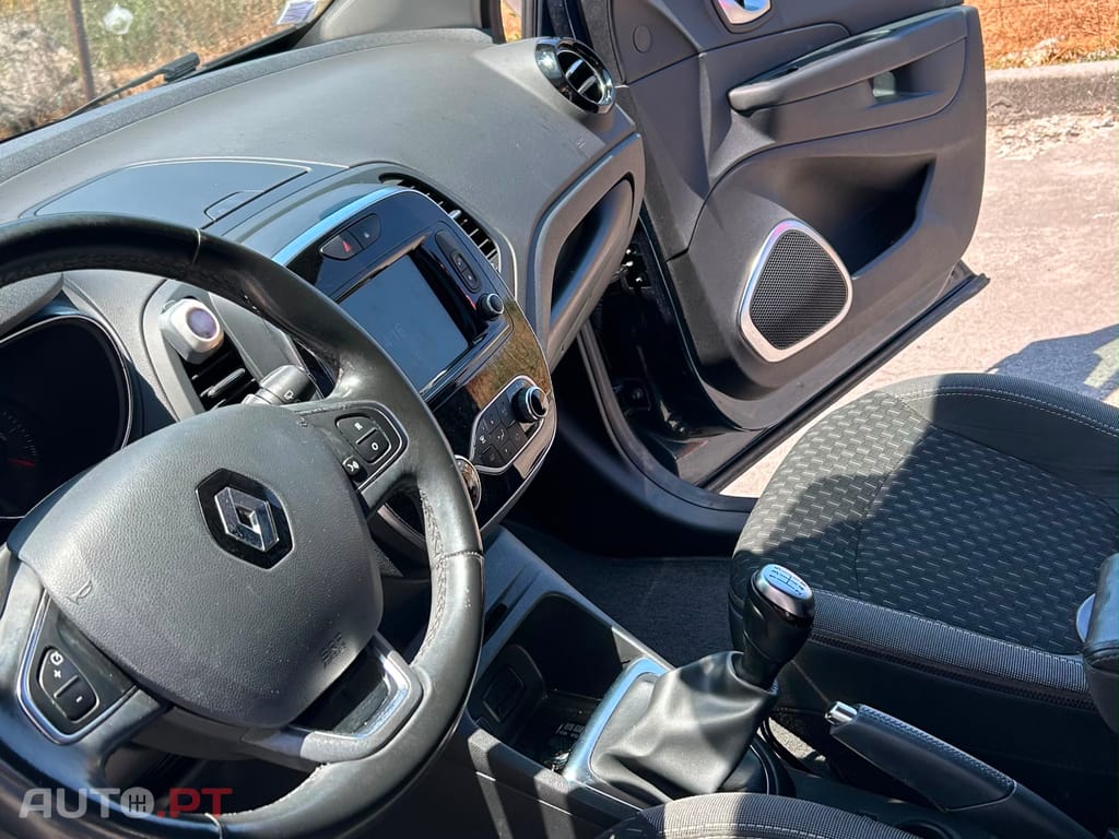 Renault Captur Exclusive TCE 090