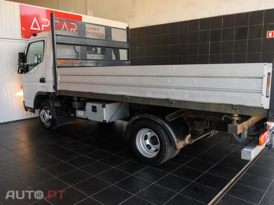 Mitsubishi Canter 3C13 c/ bascula