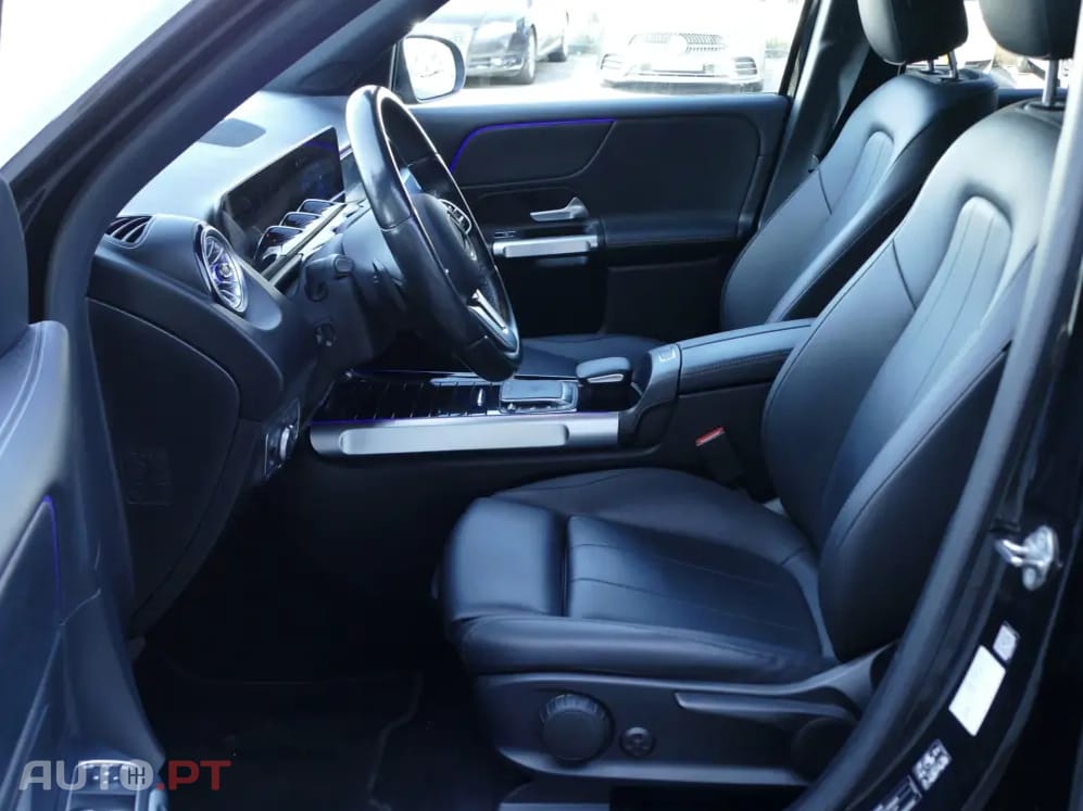 Mercedes-Benz EQB 300 4Matic