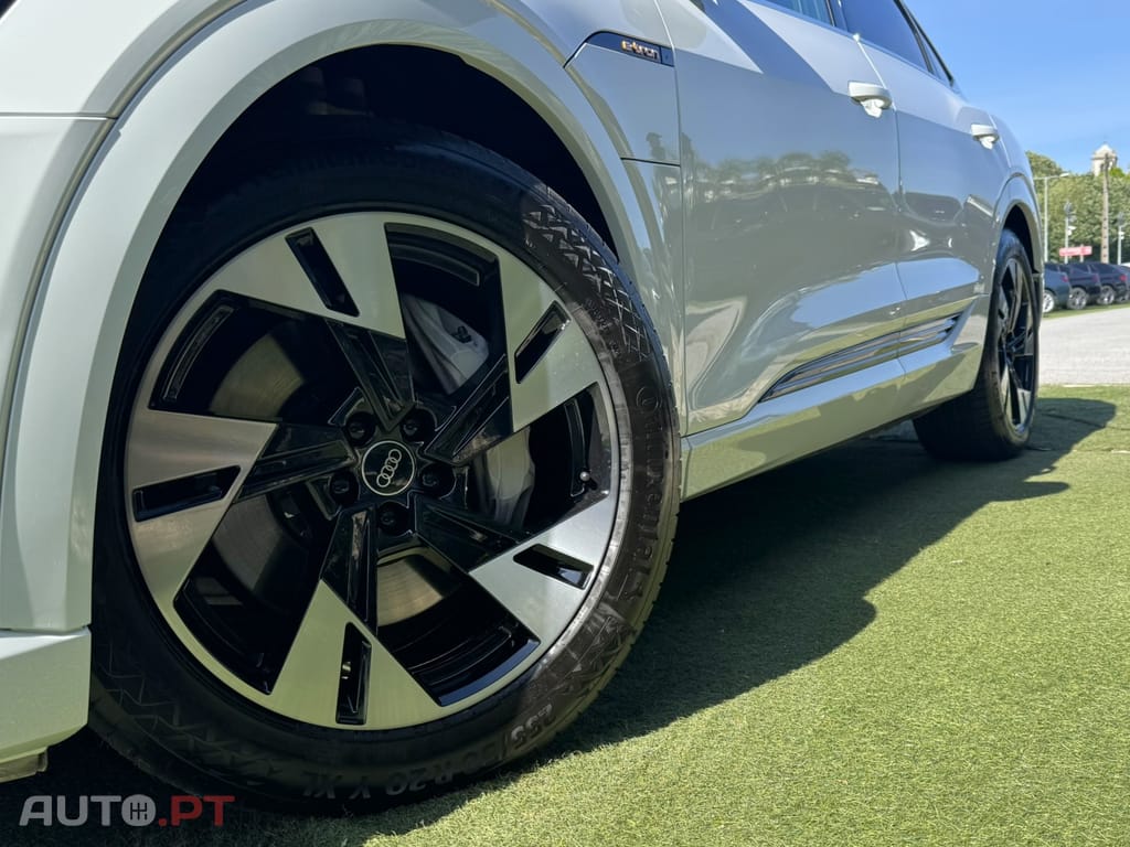 Audi E-Tron 55 quattro S line