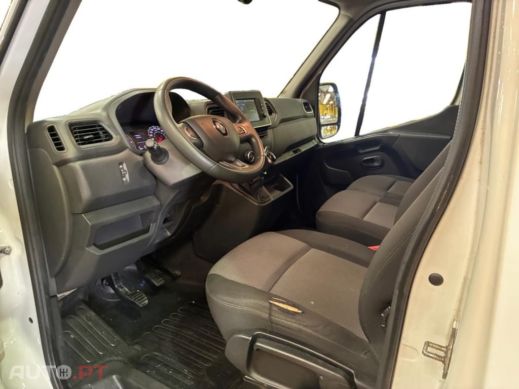 Renault Master 2.3 dCi L1H1 3.3T Grand Confort