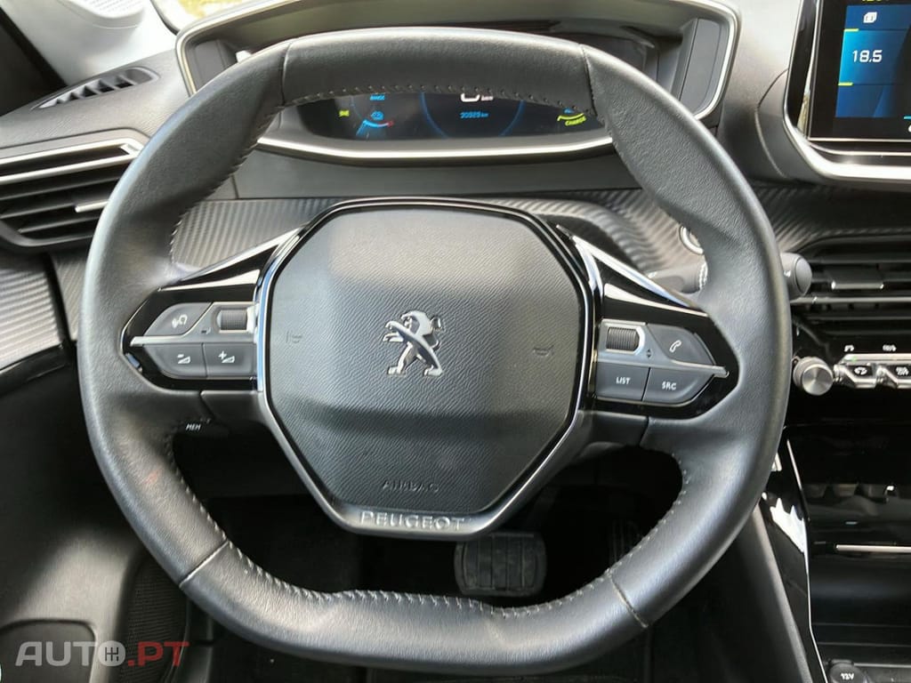 Peugeot E-208 50 KWh Allure Pack