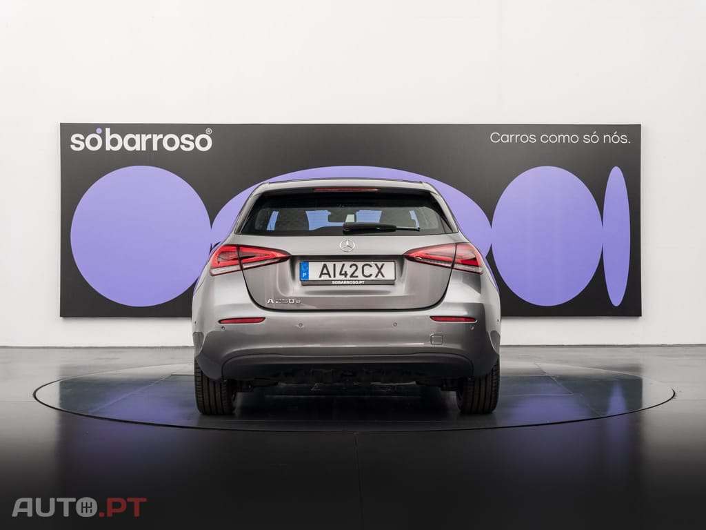 Mercedes-Benz A 250 e Style Plus