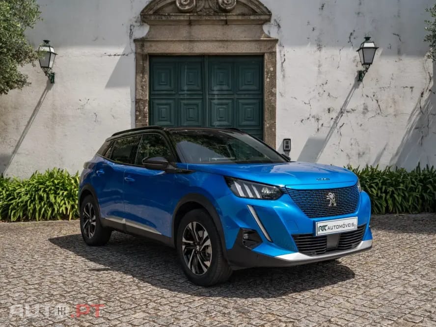 Peugeot E-2008 50 kWh GT