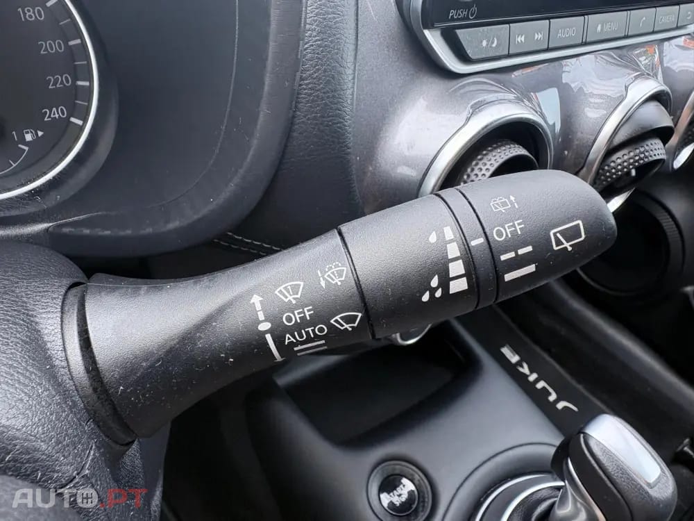 Nissan Juke 1.6 Hybrid N-Connecta