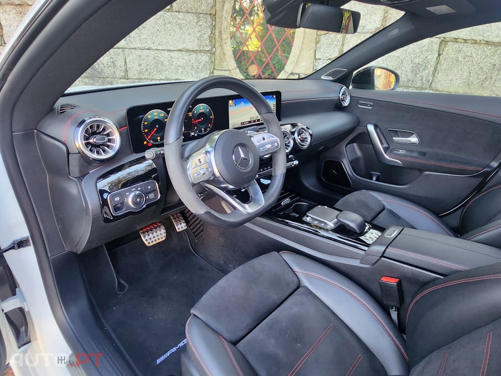 Mercedes-Benz CLA 200 d Shooting Brake 8G-DCT AMG Line