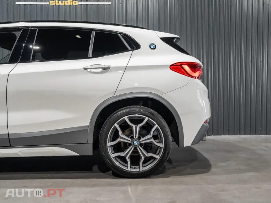 BMW X2 18 i sDrive Auto Pack M