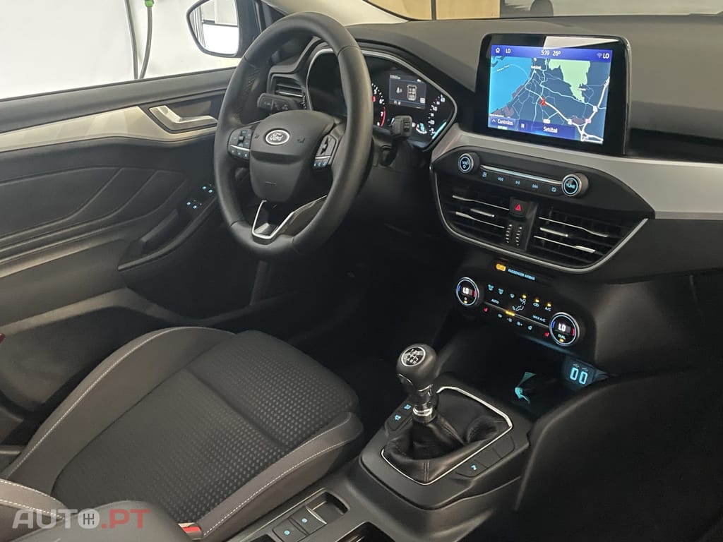 Ford Focus 1.0 EcoBoost CONNECTED