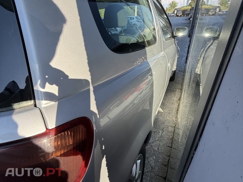 Toyota Yaris 1.4 D-4D 35