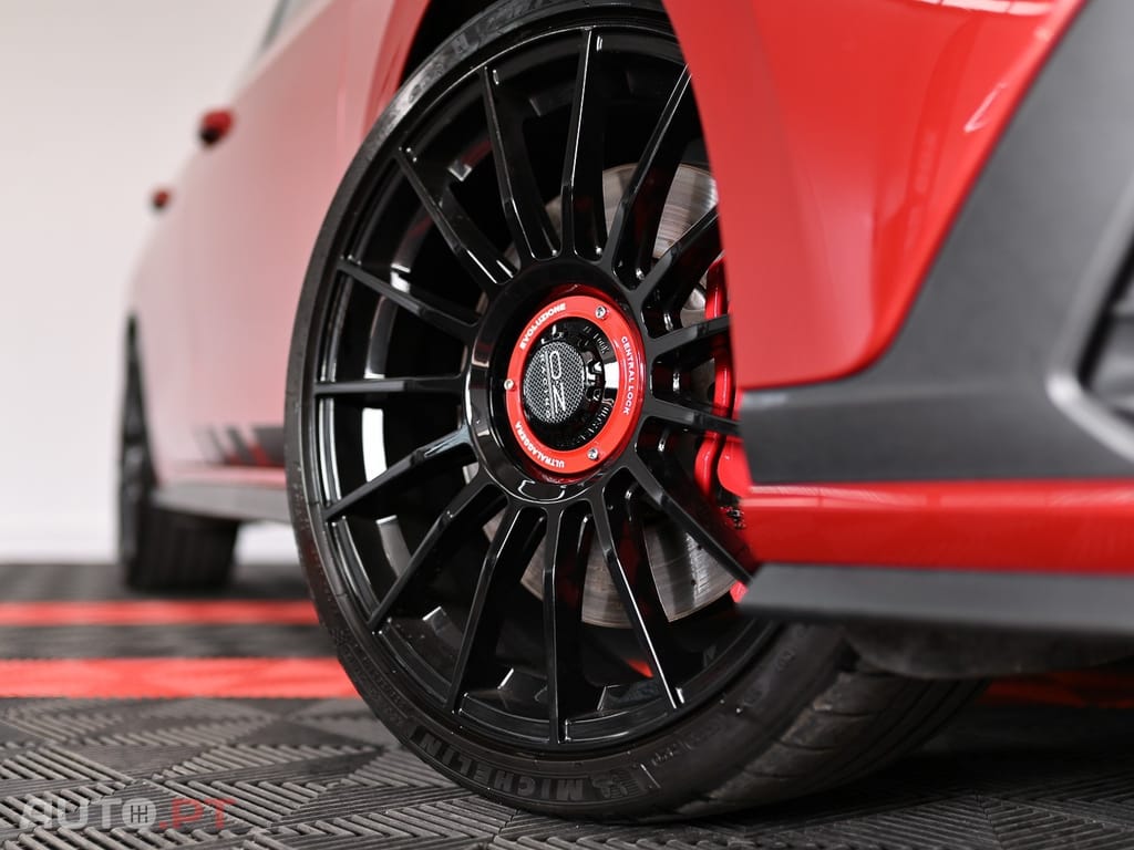 Volkswagen Golf 2.0 TSI GTI Clubsport DSG