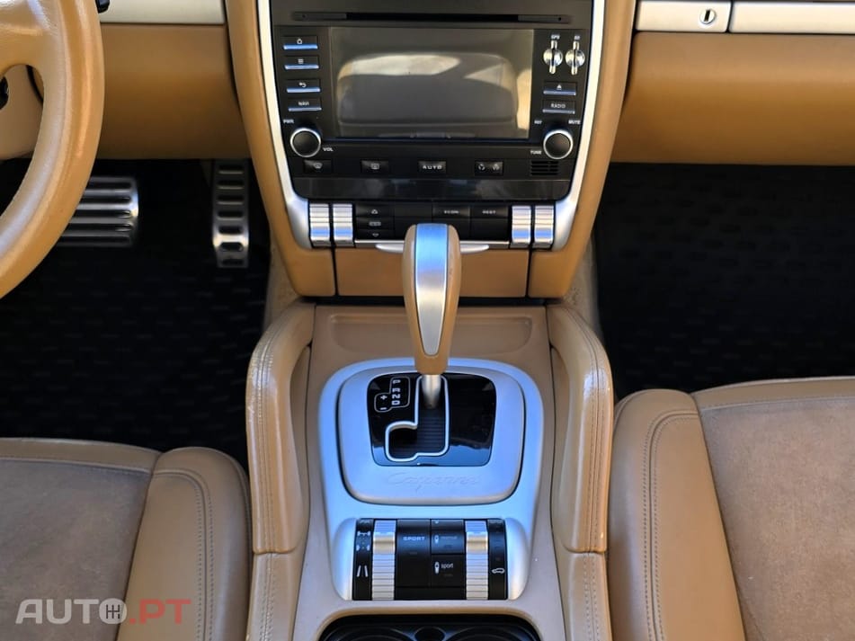Porsche Cayenne GTS